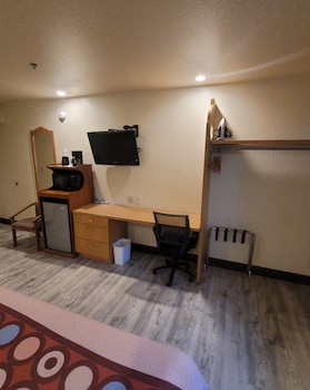 Room, Accessible