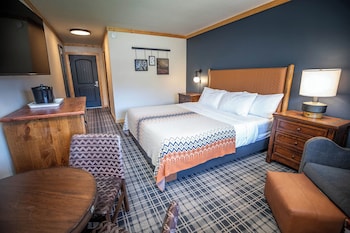 Deluxe Room, 1 King Bed