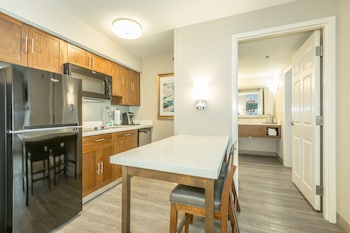 Suite, Multiple Beds