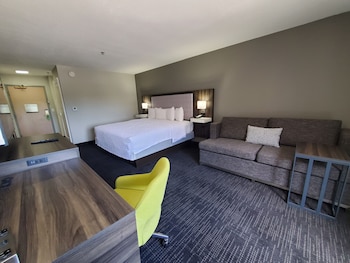 Room, 1 King Bed with Sofa bed, Non Smoking