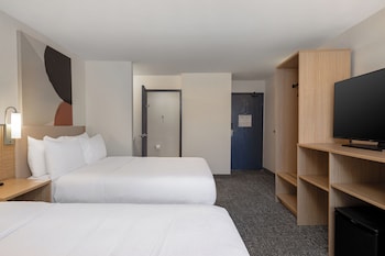 Room, 2 Queen Beds