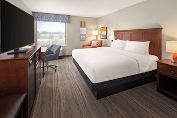 One king bed nonsmoking