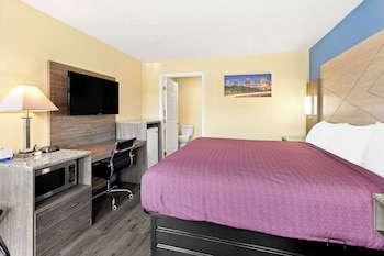 Room, 1 King Bed, Accessible, Non Smoking