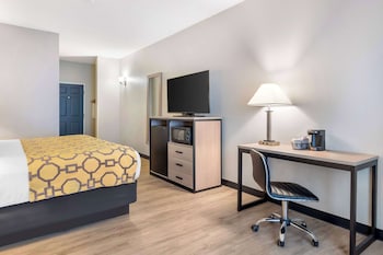 Room, 1 King Bed, Non Smoking