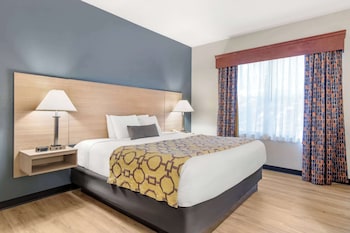 Deluxe Room, 1 King Bed, Accessible, Non Smoking (Mobility Accessible)