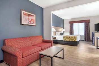 Deluxe Room, 1 King Bed, Accessible, Non Smoking (Mobility Accessible)