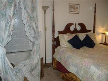 Superior Double Room, Ensuite (Corner)