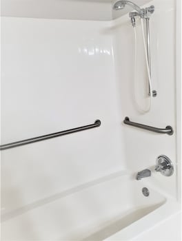 Room, 1 King Bed, Mobility Accessible with Sleeper Sofa, Non Smoking
