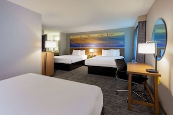 Suite, Multiple Beds, Non Smoking
