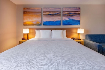 Deluxe Room, 1 King Bed, Non Smoking
