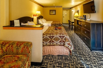 Suite, Fireplace