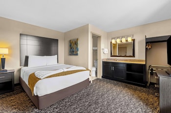 Standard Townhome, 1 Queen Bed with Sofa bed, Non Smoking (with Sofabed)