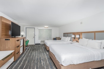 Standard Room, 2 Queen Beds, Accessible