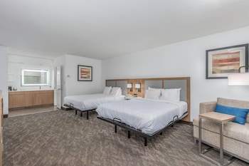 Standard Room, 2 Queen Beds