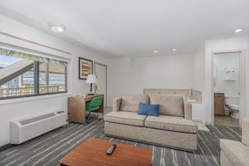 Suite, 1 King Bed, Fireplace, Jetted Tub