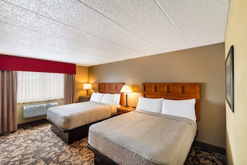 Standard Room, 2 Queen Beds, Non Smoking, Refrigerator & Microwave