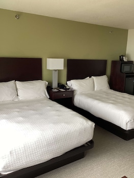 Suite, 2 Double Beds, Non Smoking, Refrigerator & Microwave
