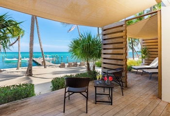 Suite, Multiple Beds, Oceanfront Lanai