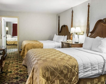 Deluxe Suite, 2 Bedrooms, Balcony, Lake Front