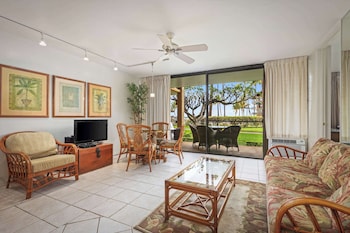 Suite, 2 Bedrooms, Garden View