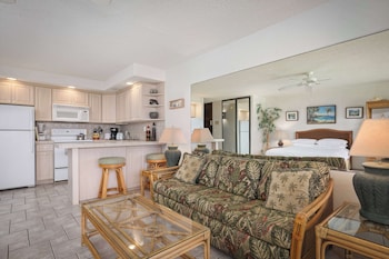 Studio, Ocean View