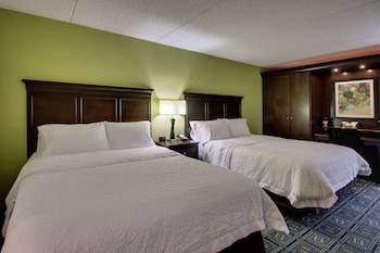 Room, 2 Queen Beds, Accessible, Non Smoking