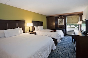 Room, 2 Queen Beds, Accessible, Non Smoking