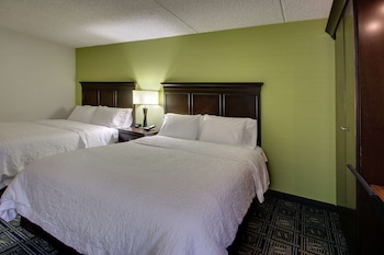 Room, 2 Queen Beds, Accessible, Non Smoking