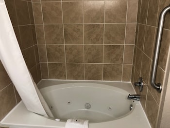 Suite, 1 Bedroom, Non Smoking, Jetted Tub
