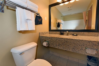 Standard Room, 2 Queen Beds, Non Smoking, Refrigerator & Microwave