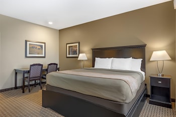 Suite, 1 King Bed, Non Smoking, Kitchen