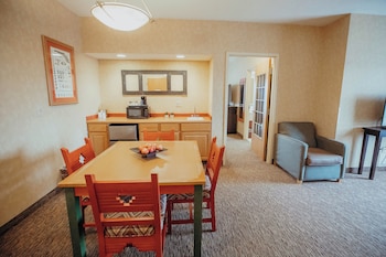King Corner Suite