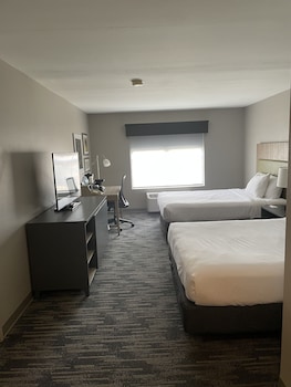 Room, 2 Queen Beds, Accessible, Non Smoking