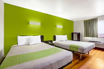 Deluxe Room, 2 Queen Beds, Non Smoking, Refrigerator & Microwave