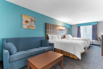 Suite, 2 Queen Beds, Non Smoking, Refrigerator & Microwave (with Sofabed)