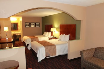 Suite, 2 Queen Beds, Non Smoking