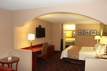 Suite, 1 King Bed, Non Smoking