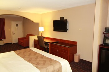 Suite, 1 King Bed, Non Smoking