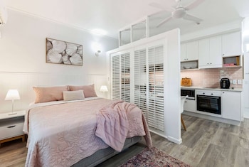 Orchid Suite