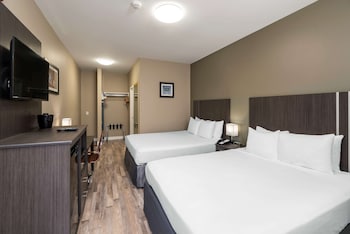 Standard Room, 2 Double Beds, Non Smoking