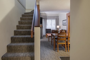 Queen Loft with Murphy Bed