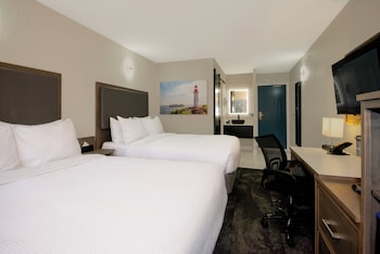 Standard Room, 2 Queen Beds, Non Smoking