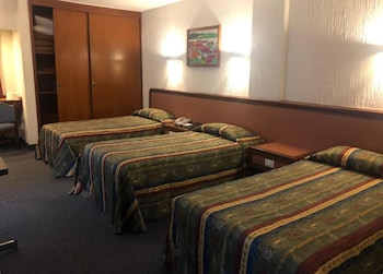 Triple Room, 3 Twin Beds