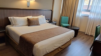 Premier Room