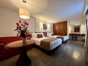 Premier Room