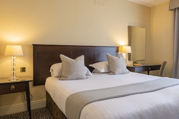 Sea View Glimpse Double or Twin Room