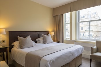 Sea View Glimpse Double or Twin Room