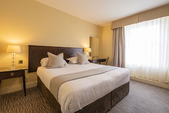 Sea View Glimpse Double or Twin Room