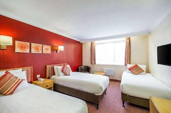 Standard Room, 3 Twin Beds, Non Smoking