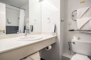 Standard Room, 3 Twin Beds, Non Smoking